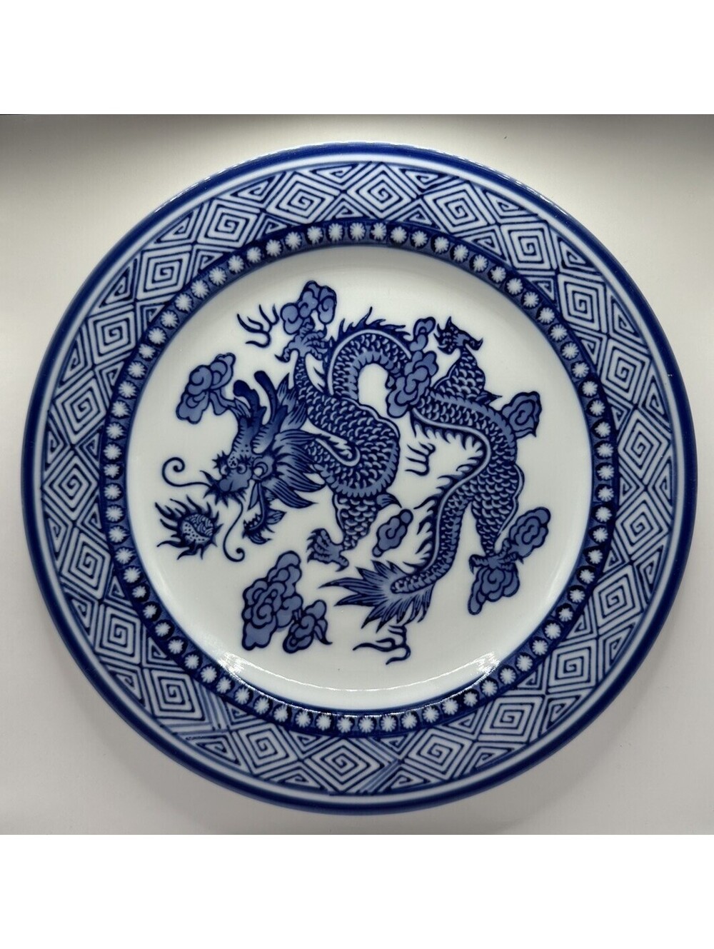 Bombay Asian Garden Dragon Motif Blue & White Porcelain 7 3/4” Salad Plate 002